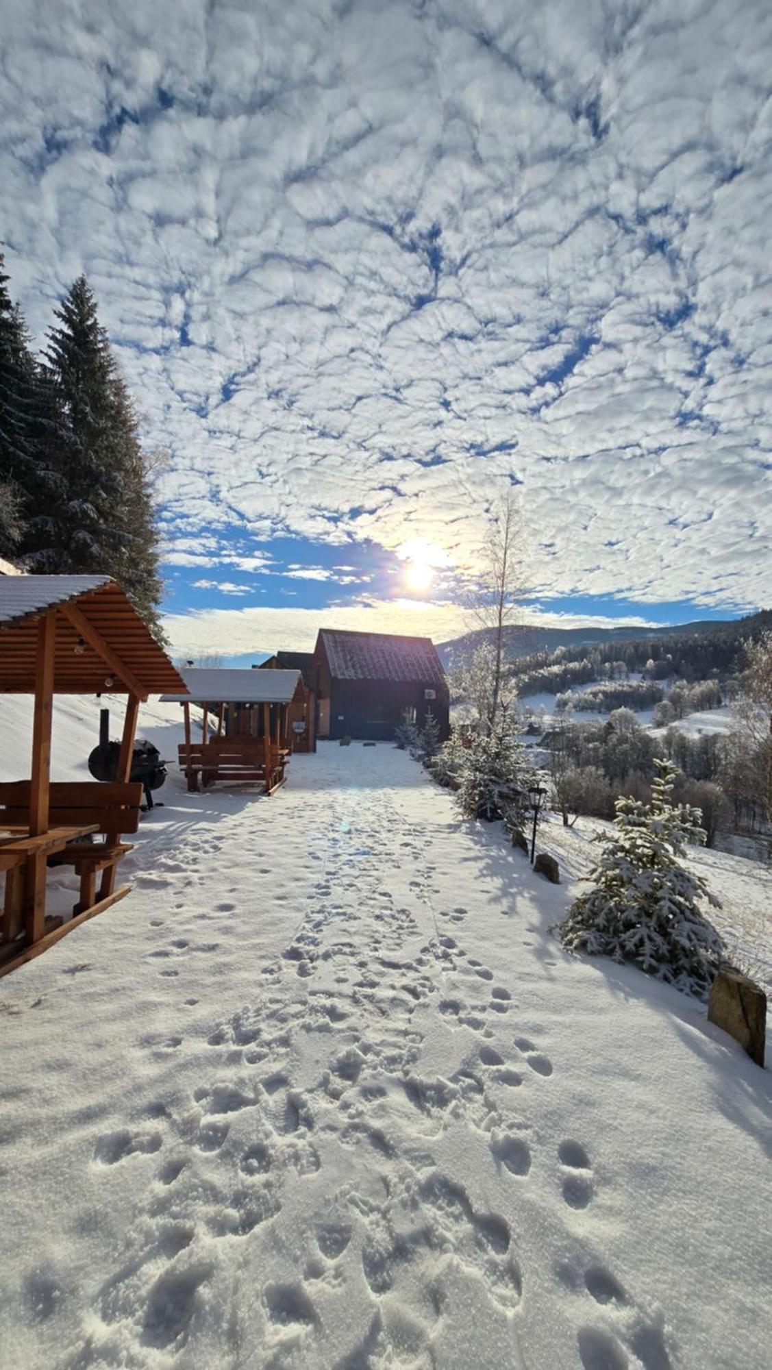 Osada Za Gorami Za Lasami - Domki Z Widokiem Na Snieznik Stronie Śląskie Exterior foto